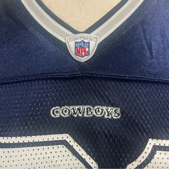 Reebok NFL Navy Blue Cowboys Jersey - Picture 2 of 10